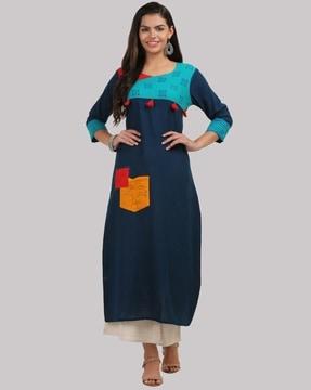 women tasseled round-neck straight kurta