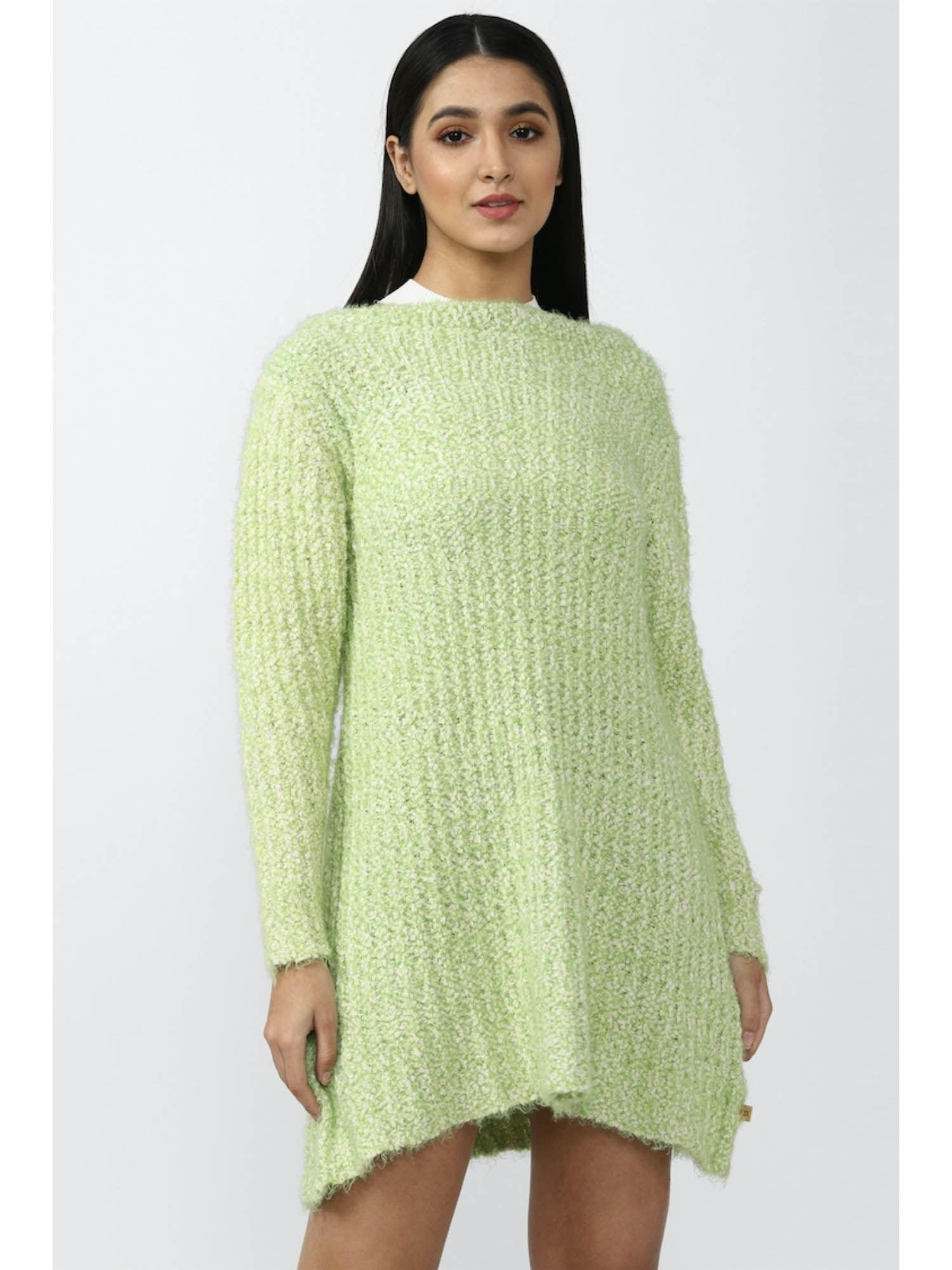 women textured green sweater