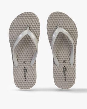 women textured thong-strap flip-flops