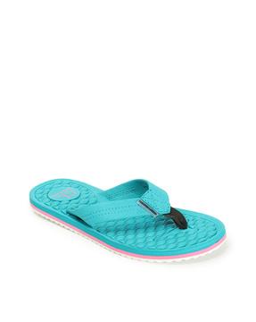 women thong-strap slip-on flip flops