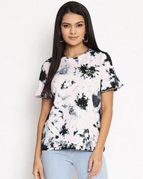 women tie & dye regular fit t-shirt with short sleeves