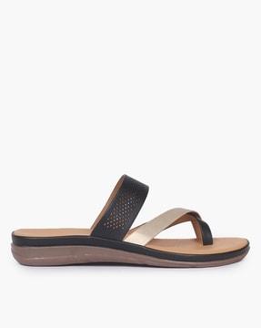 women toe-ring flat sandals with cutout accent