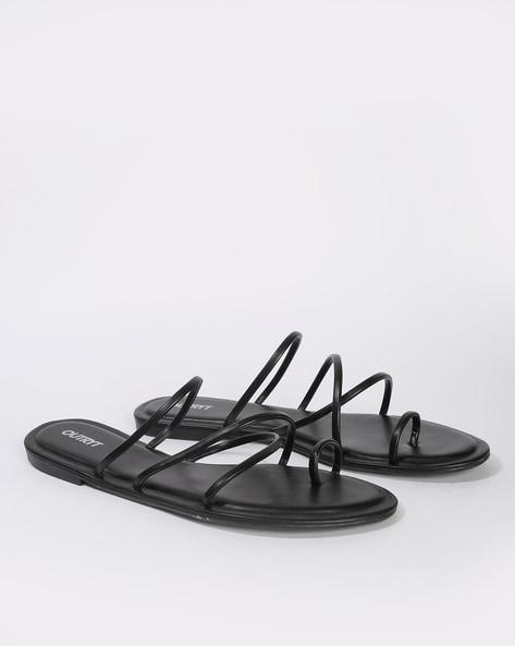 women toe-ring flat sandals