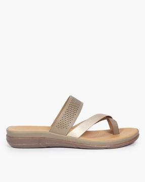 women toe-ring flat sandals