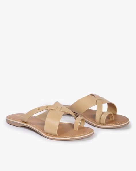 women toe-ring sandals