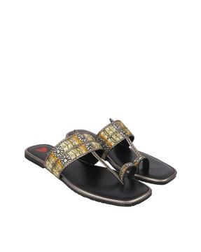 women toe-ring slip-on sandals