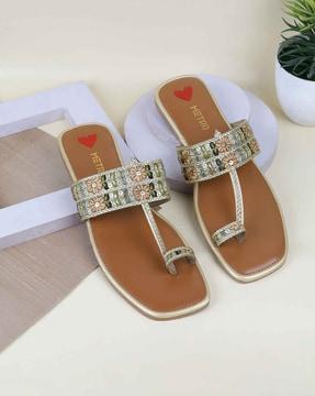 women toe-ring slip-on sandals