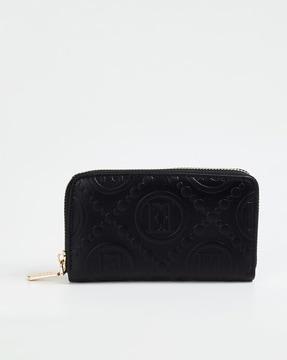 women travel wallet with zip-closure