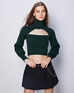 women turtle-neck crop pullover