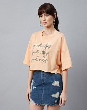 women typographic print loose fit round-neck t-shirt