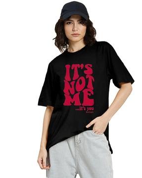 women typographic print oversized fit round-neck t-shirt