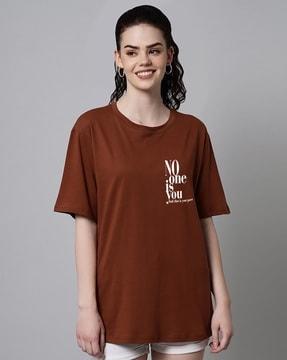 women typographic print relaxed fit round-neck t-shirt