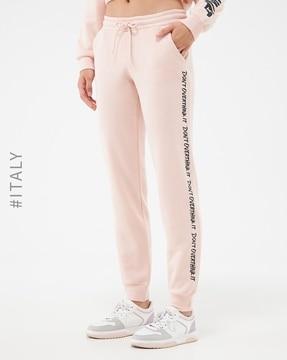 women typographic print tapered fit joggers