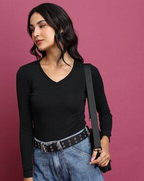 women v-neck regular fit top