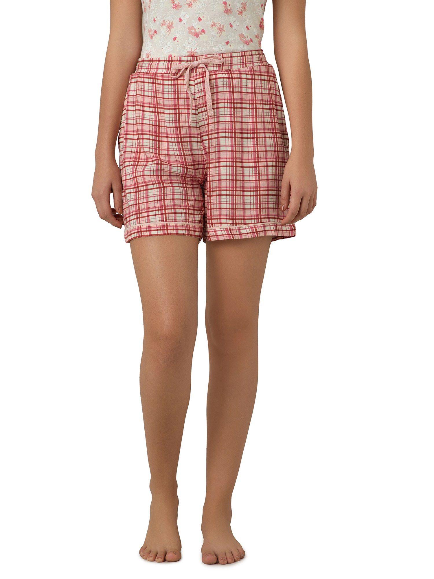 women viscose checks red shorts