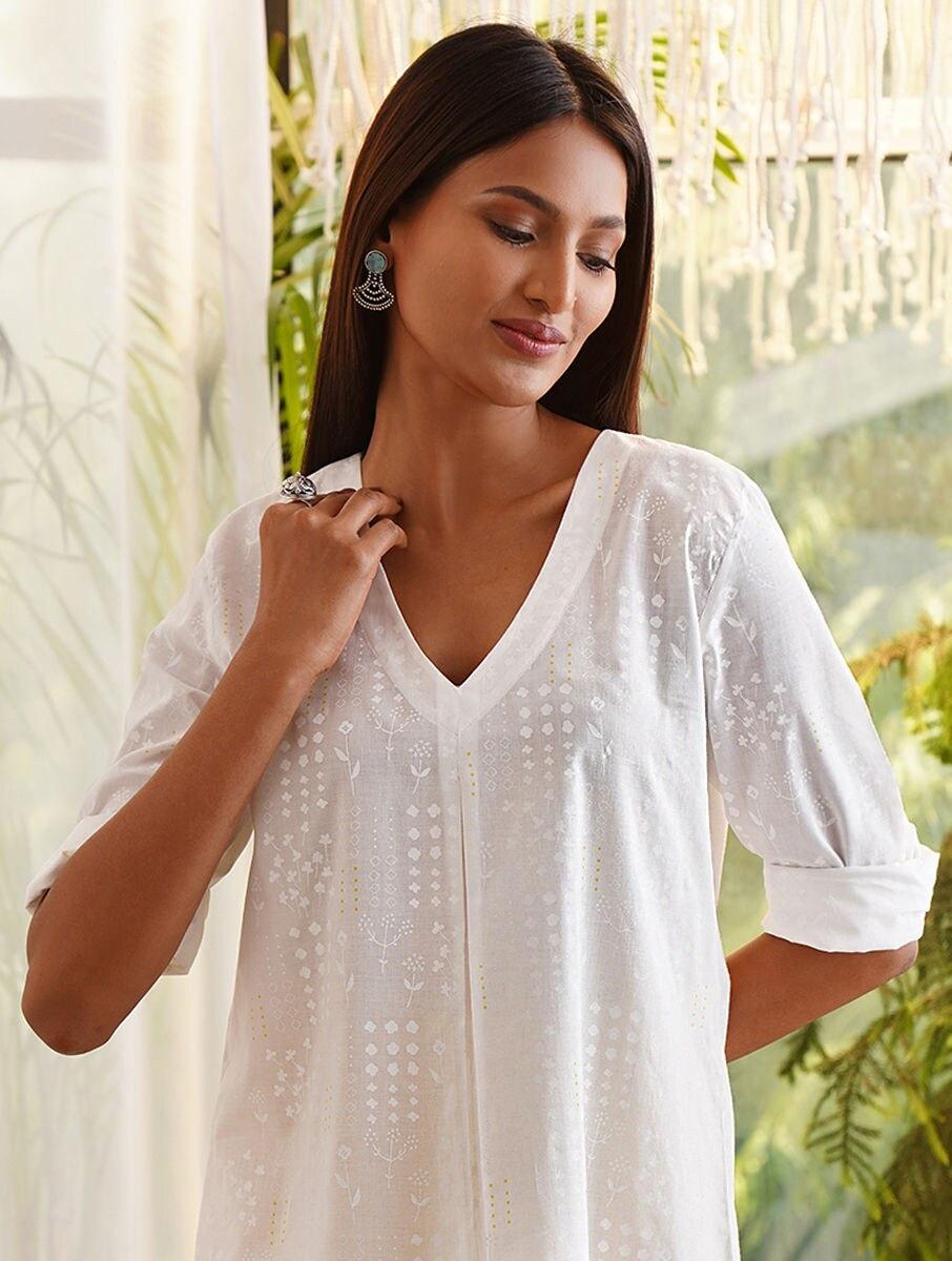 women white cotton printed v neck regular fit tunics