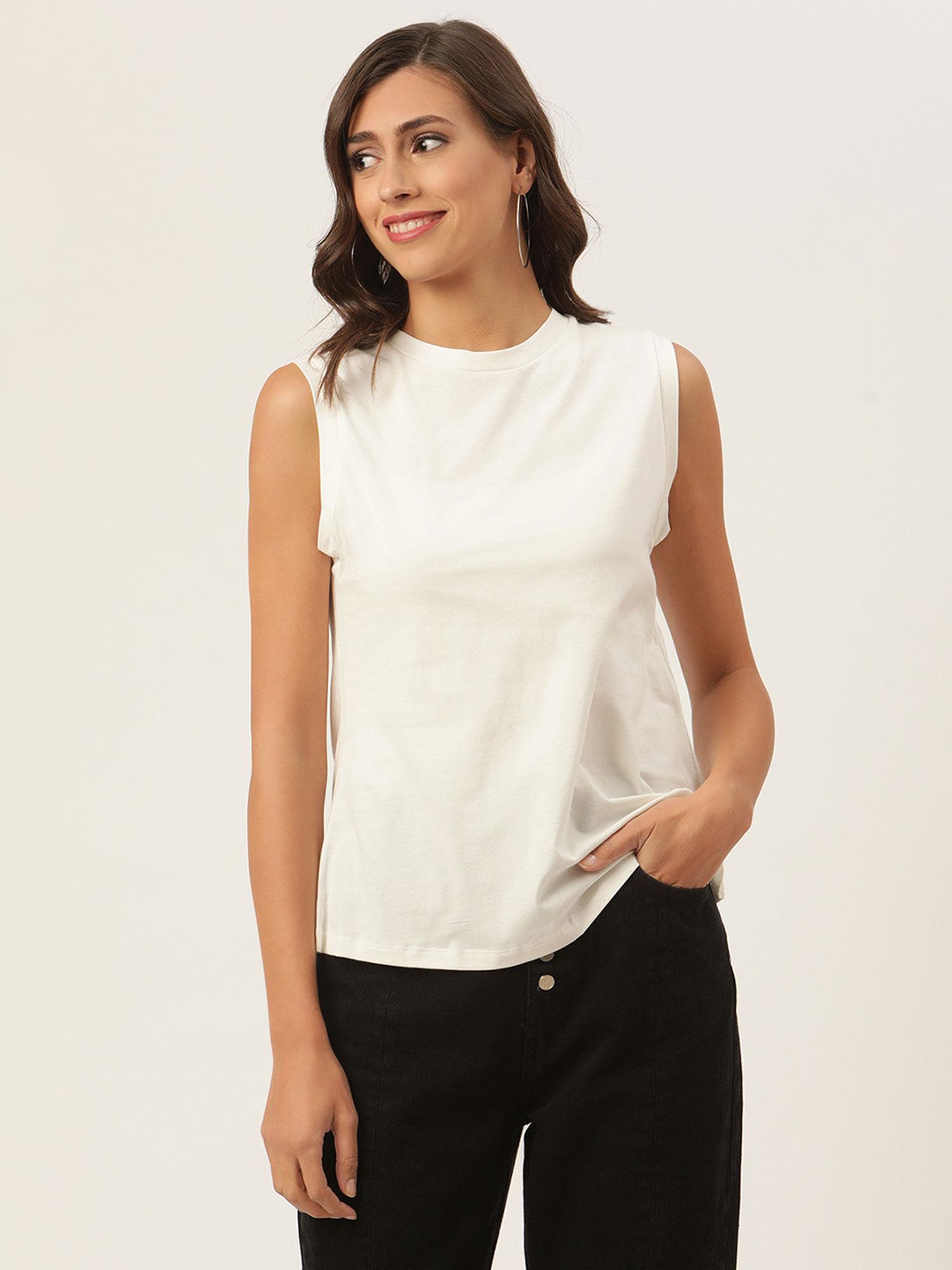 women white pockets t-shirt