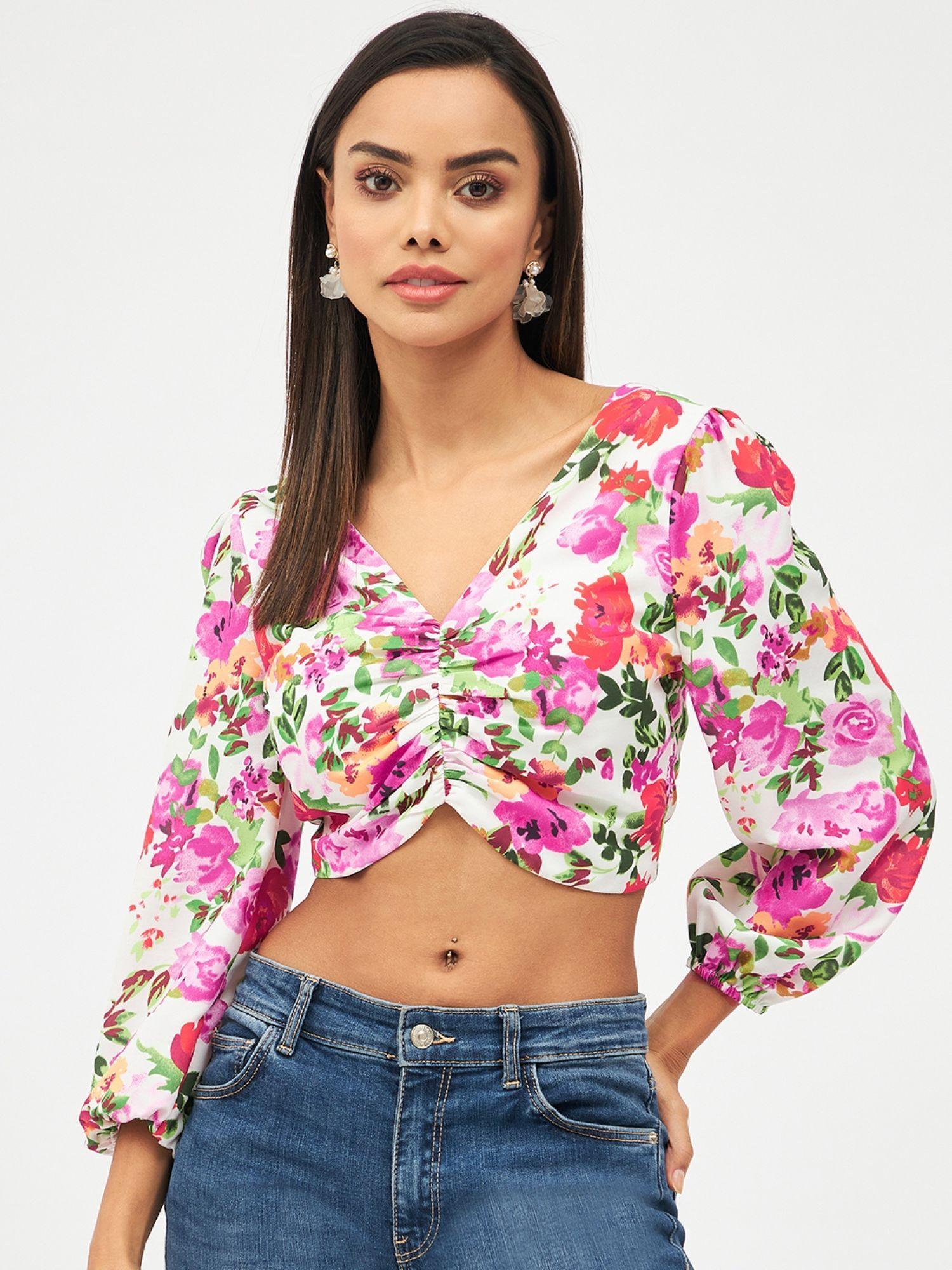 women white regular fit floral printed v-neck three fourth sleeves crop top