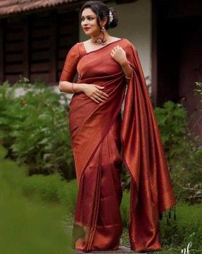 women woven banarasi saree with contrast border