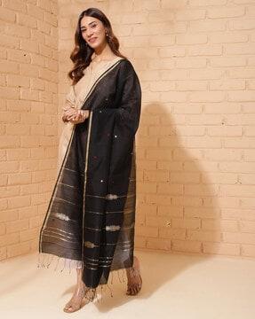 women woven dupatta