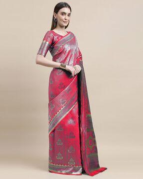 women woven saree with contrast border