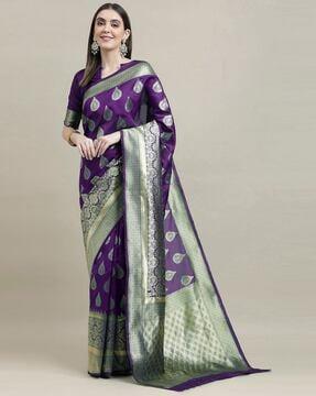 women woven saree with contrast border