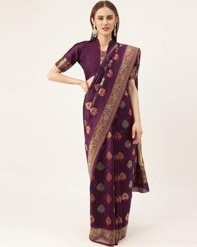 women woven saree with contrast border