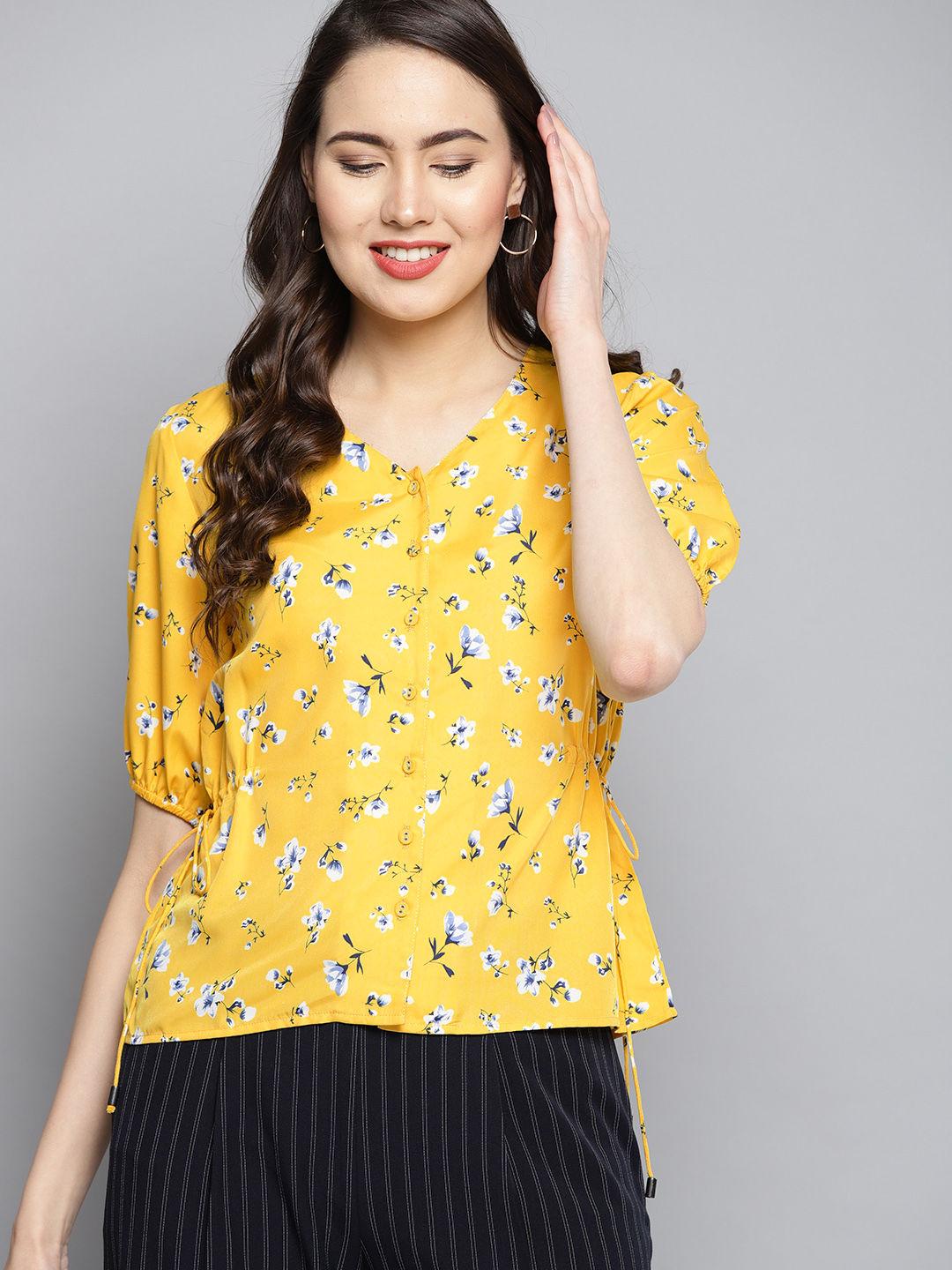 women yellow colour v-neck floral regular top