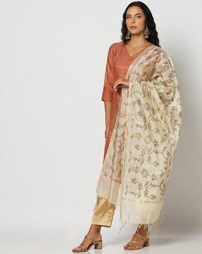 women zari woven dupatta