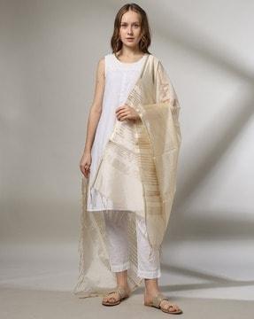 women zari woven dupatta