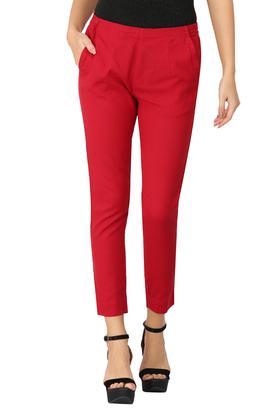 womens 2 pocket solid pants - maroon