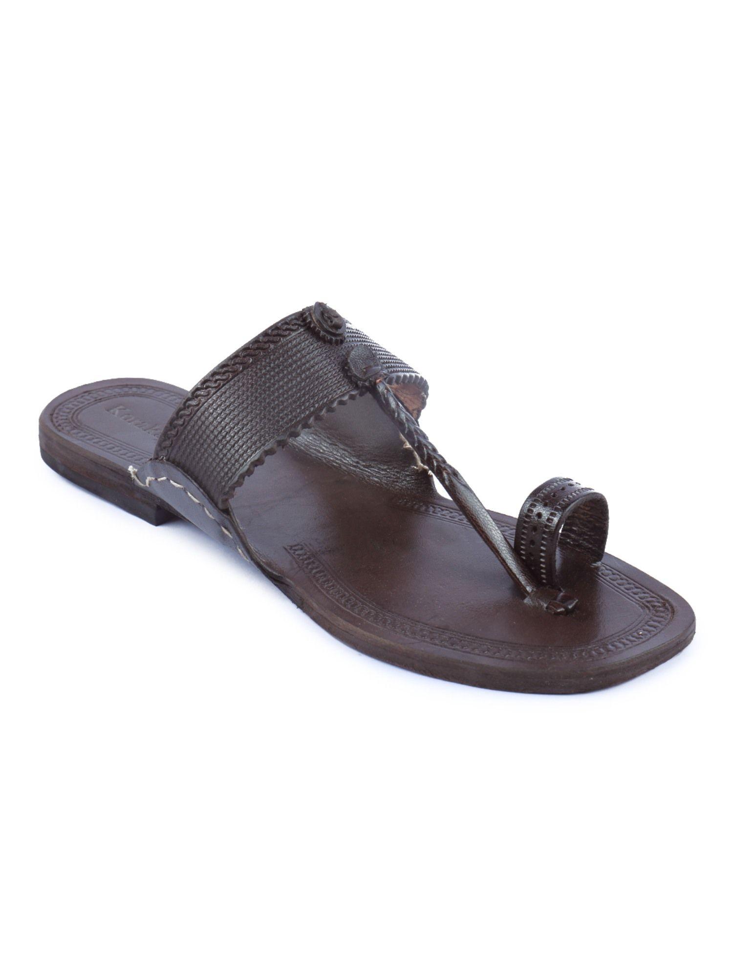 womens 9 braids emboss kolhapuri chappal