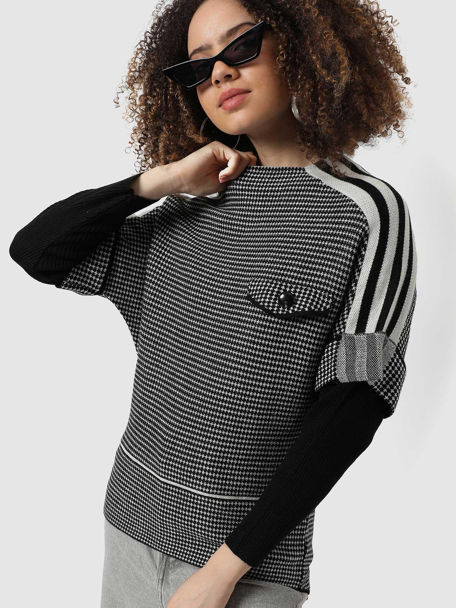 womens black &white checked sweater