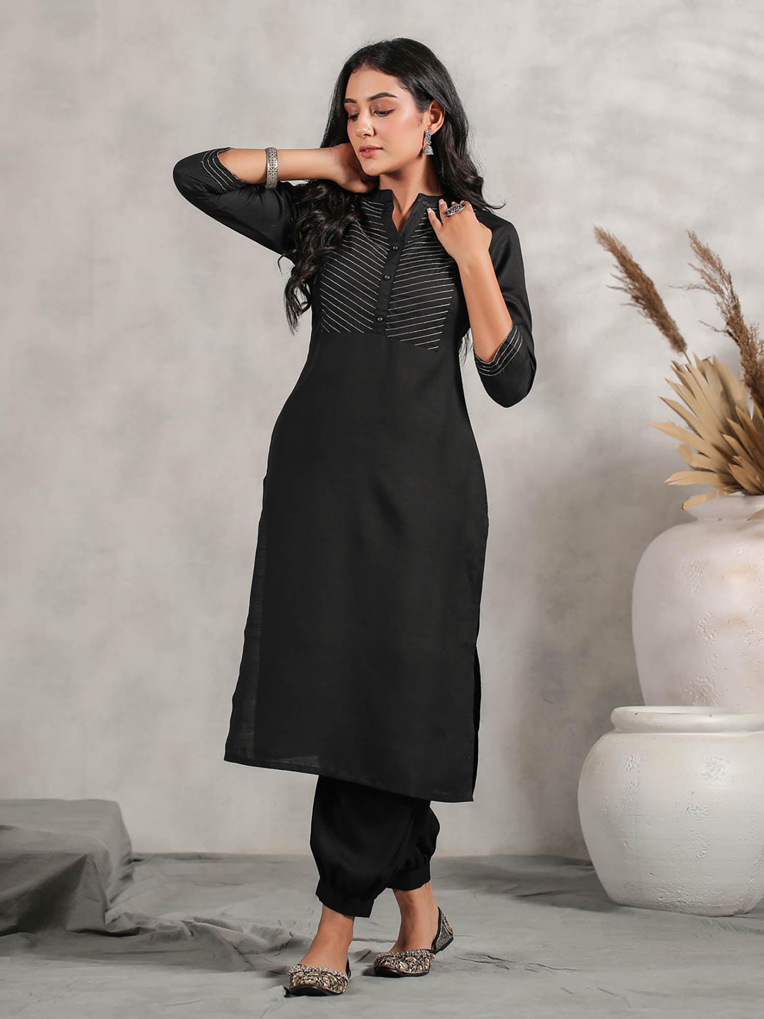 womens black embroidered pure cotton straight kurta