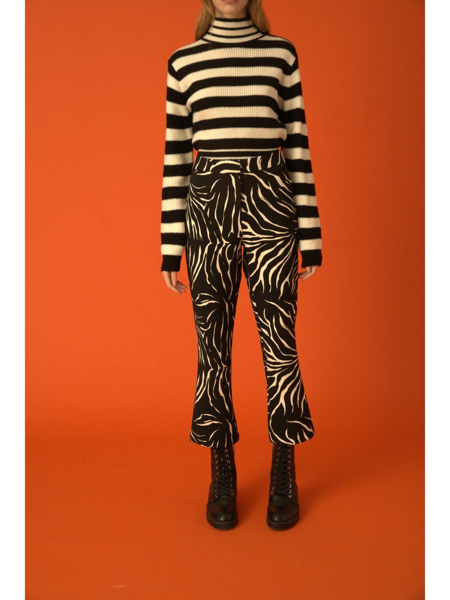 womens black printed boxy pants