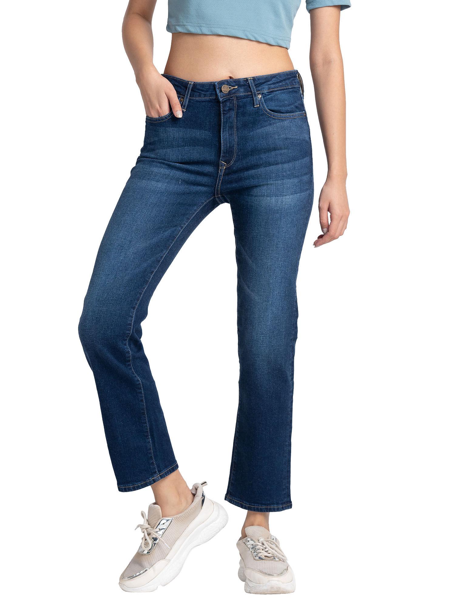 womens jeans brings the trend for the fashion conscious.