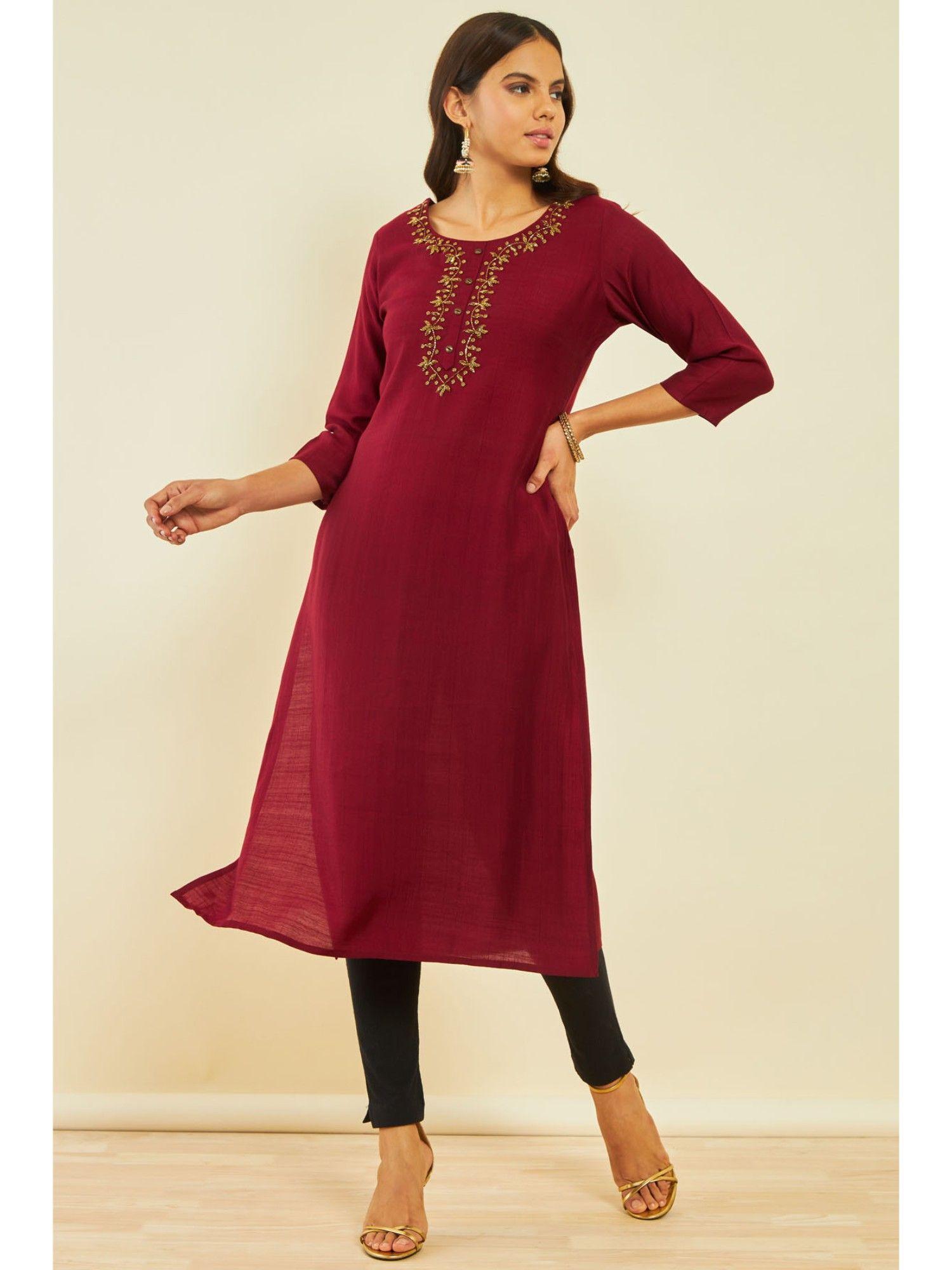 womens maroon viscose blend embellished kurta with cut dana