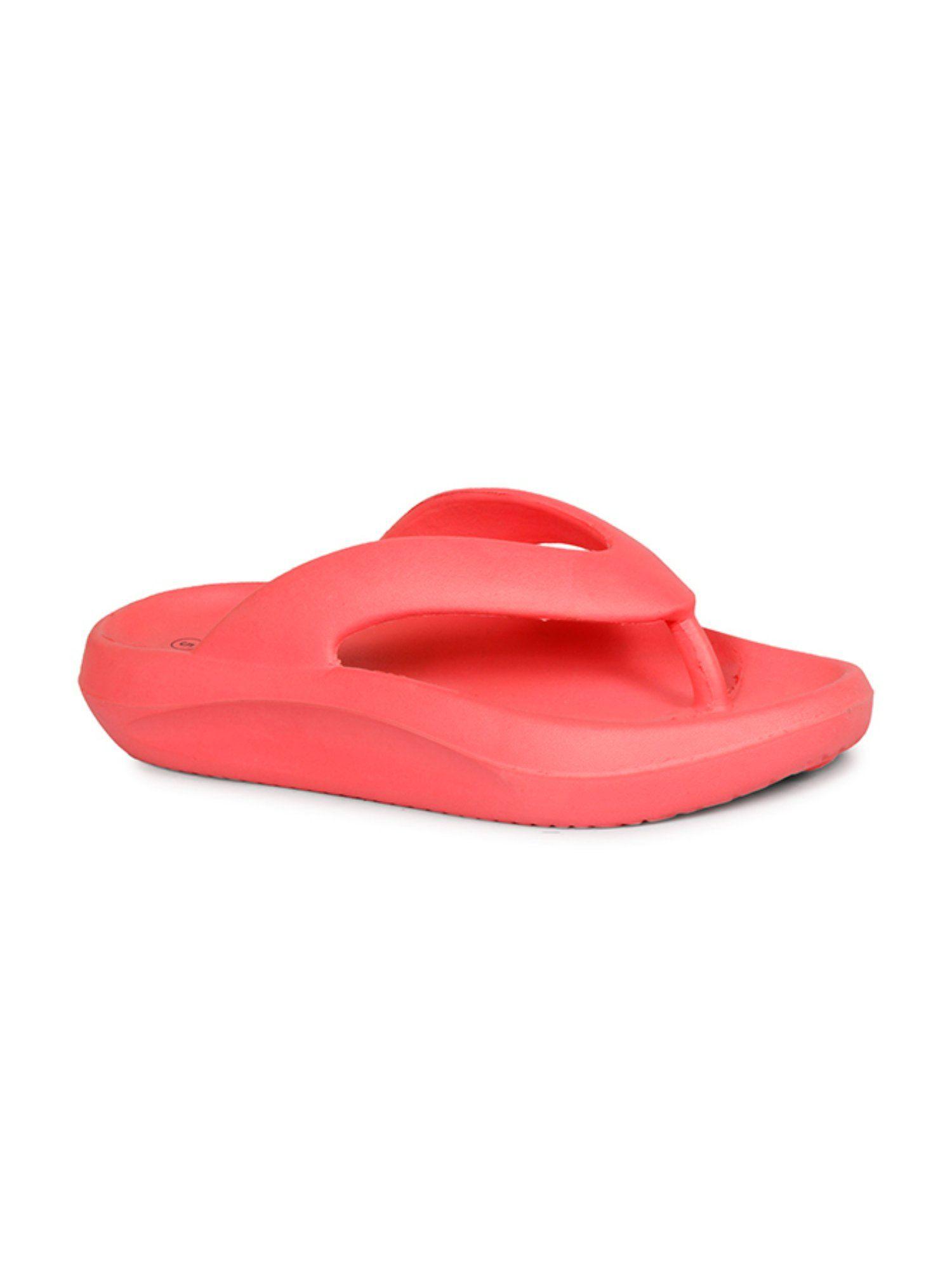 womens solid flipflops-coral