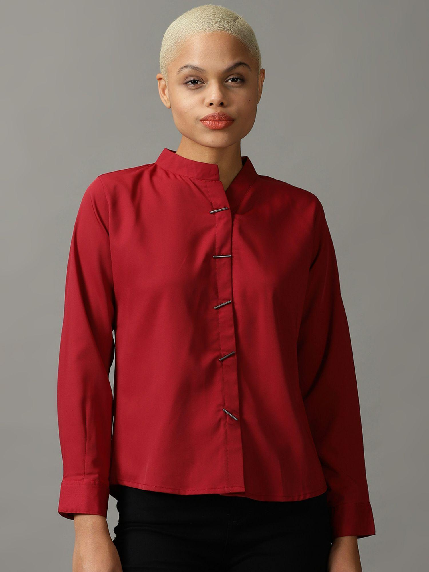 womens spread collar solid maroon shirt