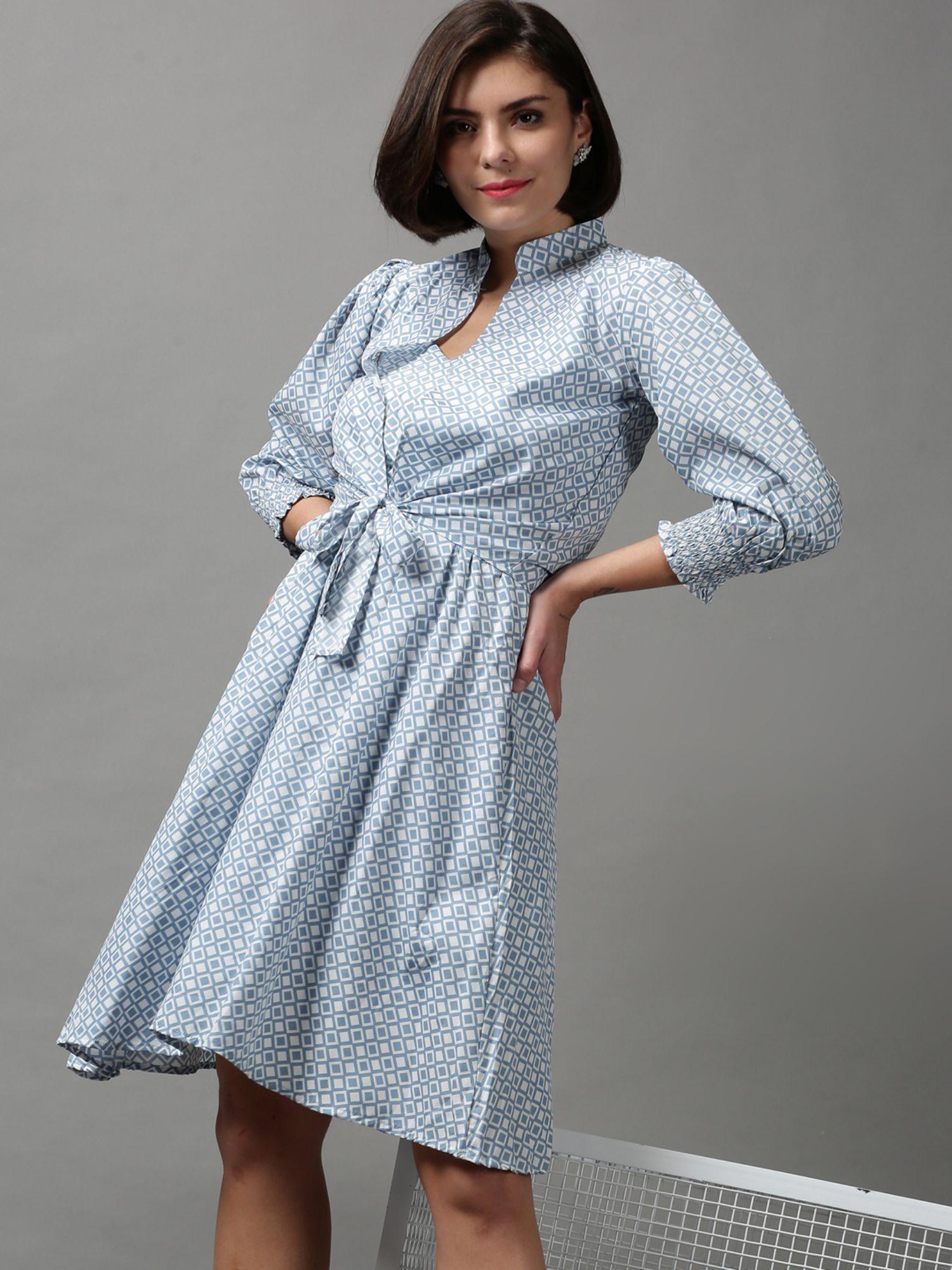 womens v-neck geometric blue knee length dress