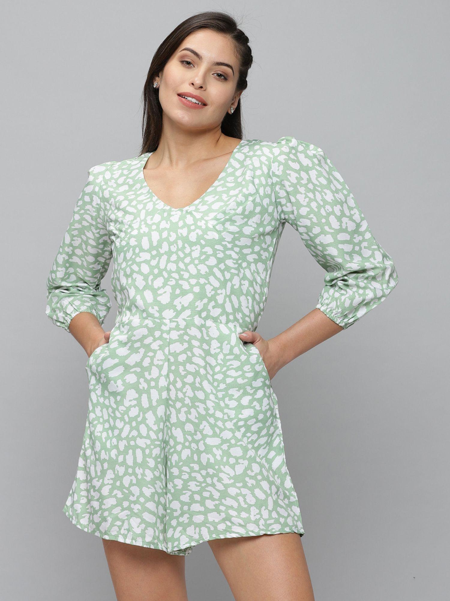 womens v-neck green three-quarter sleeves printed jumpsuit