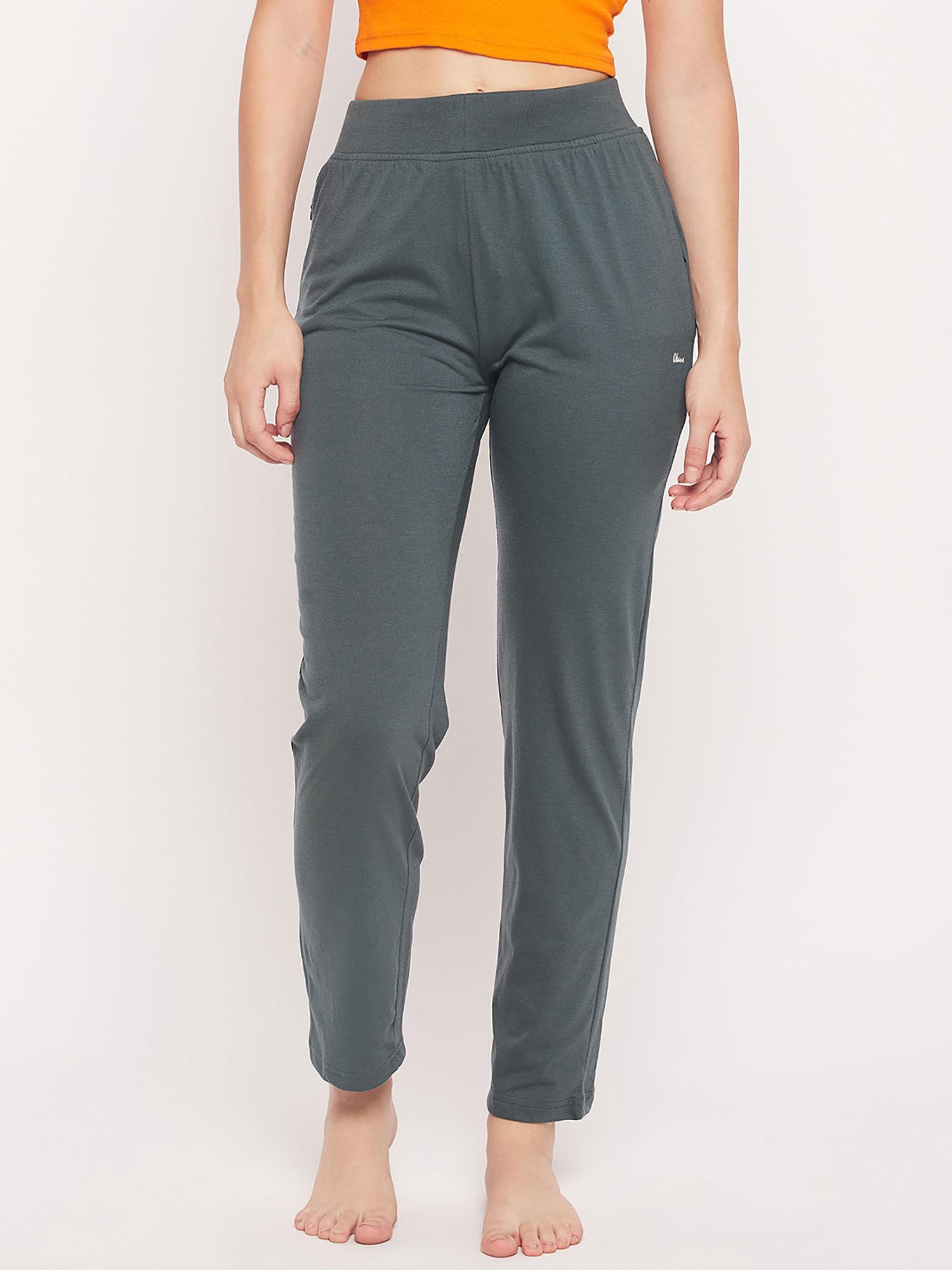 womensolid olive pant