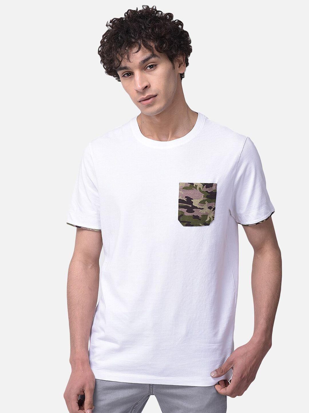 woodland-men-white-solid-applique-t-shirt