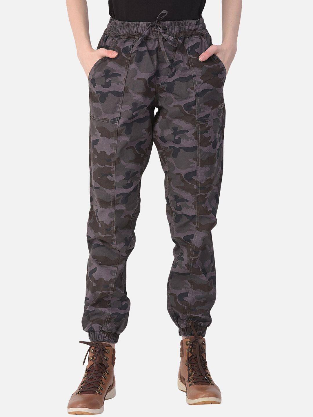 woodland women grey camouflage printed joggers