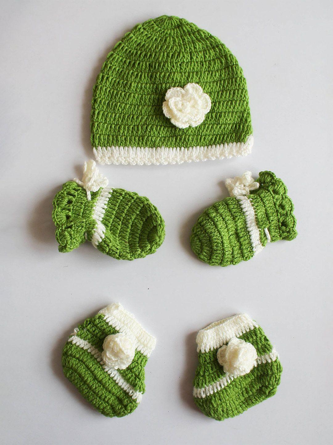 woonie infant crochet flower detailed cap with coordinating booties