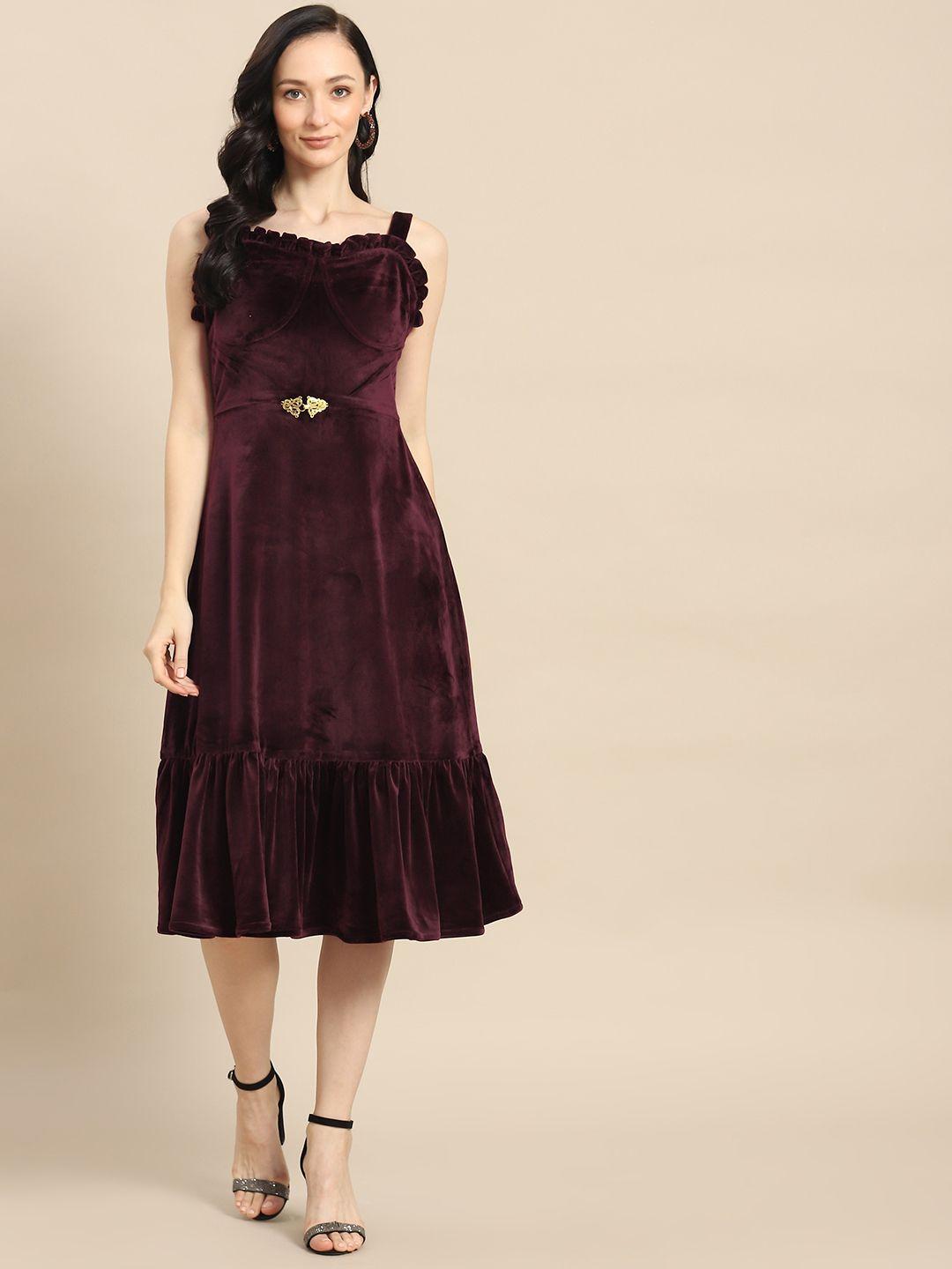 woowzerz burgundy solid velvet midi fit & flare dress