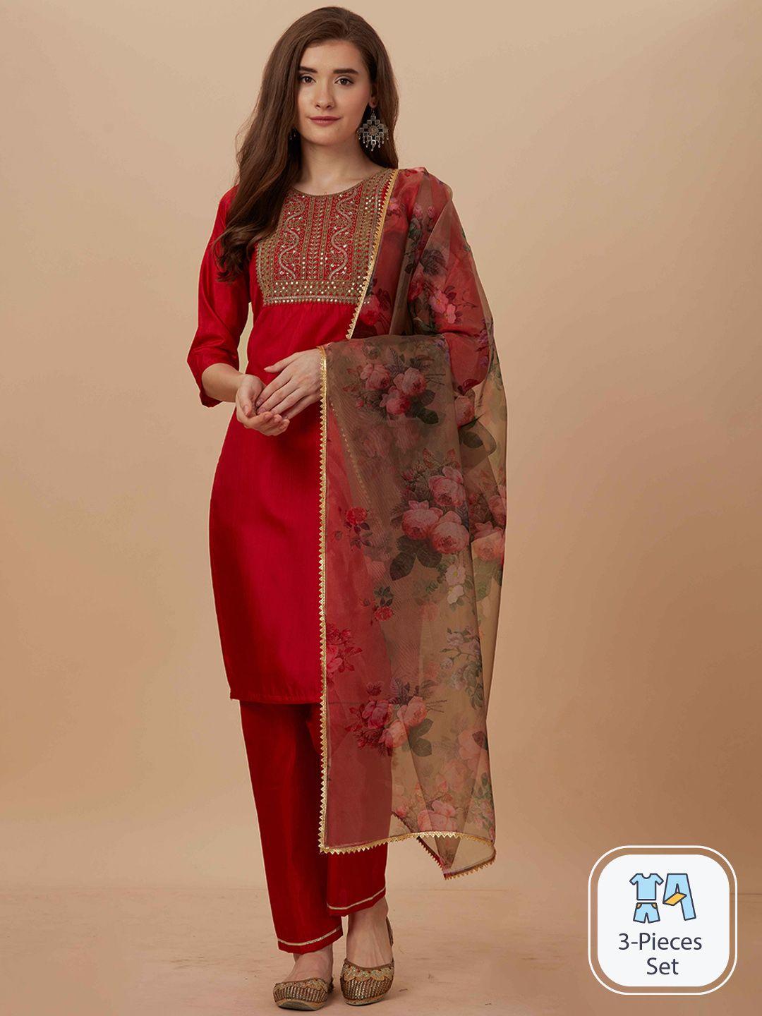 worivoc mirror work detailed straight kurta & trousers with dupatta