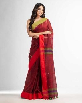 woven floral pattern saree with contrast border