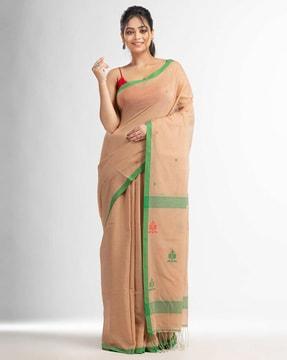 woven floral print saree with contrast pallu