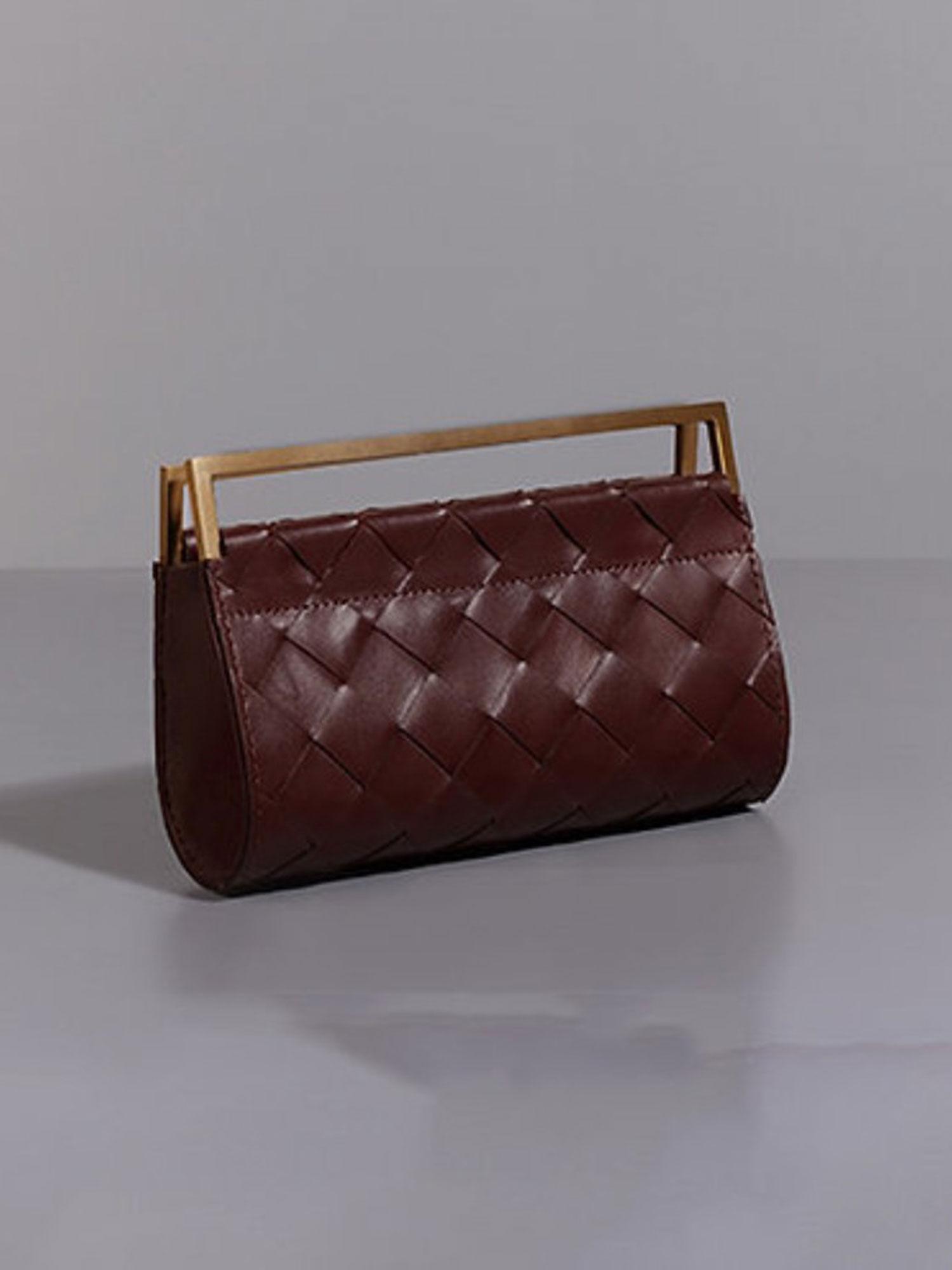 woven fold over clutch - brown